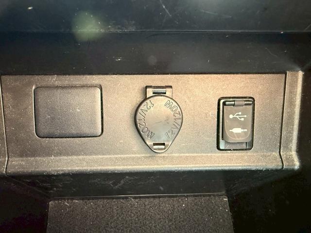 ヴェルファイア ２．５Ｚ　Ｇエディション　メーカーナビ　フルセグ　全周囲Ｍ　ＪＢＬサウンド　両側パワースライドドア　後席モニター　パワーシート　シートヒーター　ステアリングヒーター　クルーズコントロール　ＬＥＤヘッドライト　ワンオーナー（28枚目）