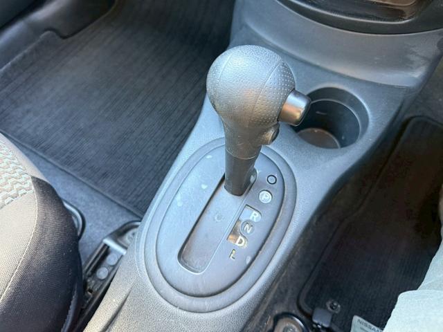 ノート Ｘ　純正ナビ　バックモニター　スマートキー　プッシュスタート　社外アルミ　ＥＴＣ（20枚目）