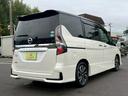セレナ ハイウェイスターＶ　純正１０インチナビ　フルセグ　全周囲モニター　両側パワスラ　ＬＥＤヘッドライト　ＬＥＤフォグ　パーソナルテーブル　クルーズコントロール　後席モニター　スマートキー　プッシュスタート　ワンオーナー（5枚目）