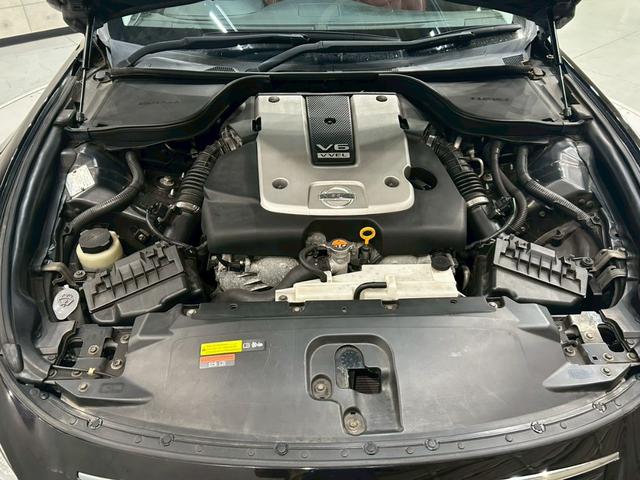 スカイライン 370GT タイプSP 55thリミテッド 6速MT サンルーフ 55th限定色 純正ナビ フルセグTV Bluetooth バックカメラ 純正19インチAW HIDライト リアスポイラー 専用革シート パワーシート クリアランスソナー ETC(52枚目)