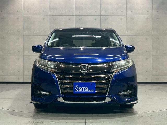 オデッセイ アブソルート・ホンダセンシング　７人乗り　両側パワスラ　純正ナビ　フルセグＴＶ　Ｂｌｕｅｔｏｏｔｈ　アラウンドビューモニター　フリップダウンモニター　黒ハーフレザーシート　パワーシート　ＬＥＤライト　ワンオーナー　スペアキー　ＥＴＣ（7枚目）