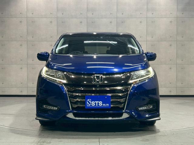 オデッセイ アブソルート・ホンダセンシング　７人乗り　両側パワスラ　純正ナビ　フルセグＴＶ　Ｂｌｕｅｔｏｏｔｈ　アラウンドビューモニター　フリップダウンモニター　黒ハーフレザーシート　パワーシート　ＬＥＤライト　ワンオーナー　スペアキー　ＥＴＣ（8枚目）
