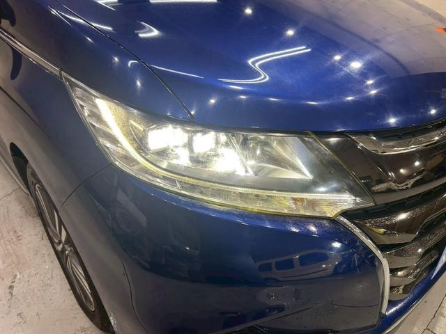 オデッセイ アブソルート・ホンダセンシング　７人乗り　両側パワスラ　純正ナビ　フルセグＴＶ　Ｂｌｕｅｔｏｏｔｈ　アラウンドビューモニター　フリップダウンモニター　黒ハーフレザーシート　パワーシート　ＬＥＤライト　ワンオーナー　スペアキー　ＥＴＣ（10枚目）