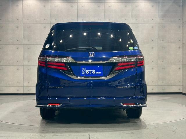オデッセイ アブソルート・ホンダセンシング　７人乗り　両側パワスラ　純正ナビ　フルセグＴＶ　Ｂｌｕｅｔｏｏｔｈ　アラウンドビューモニター　フリップダウンモニター　黒ハーフレザーシート　パワーシート　ＬＥＤライト　ワンオーナー　スペアキー　ＥＴＣ（15枚目）