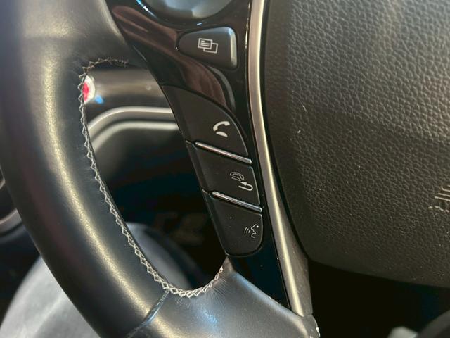 オデッセイ アブソルート・ホンダセンシング　７人乗り　両側パワスラ　純正ナビ　フルセグＴＶ　Ｂｌｕｅｔｏｏｔｈ　アラウンドビューモニター　フリップダウンモニター　黒ハーフレザーシート　パワーシート　ＬＥＤライト　ワンオーナー　スペアキー　ＥＴＣ（29枚目）