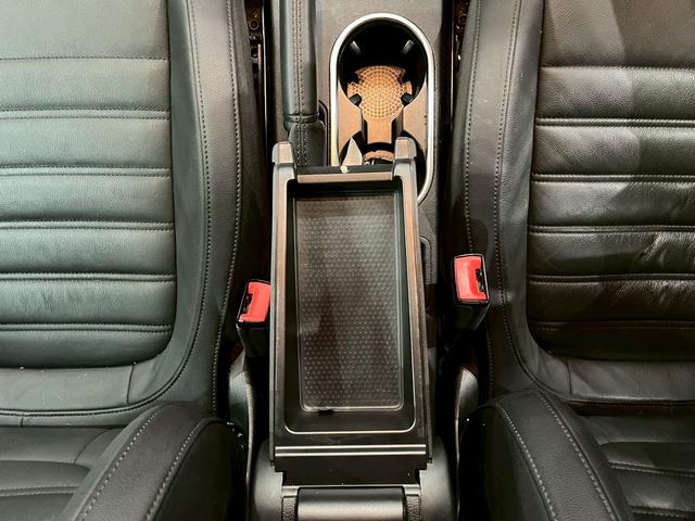 こちら大変人気な車両でございます！ご検討の際は是非お早めのお問い合わせをお勧め致します。