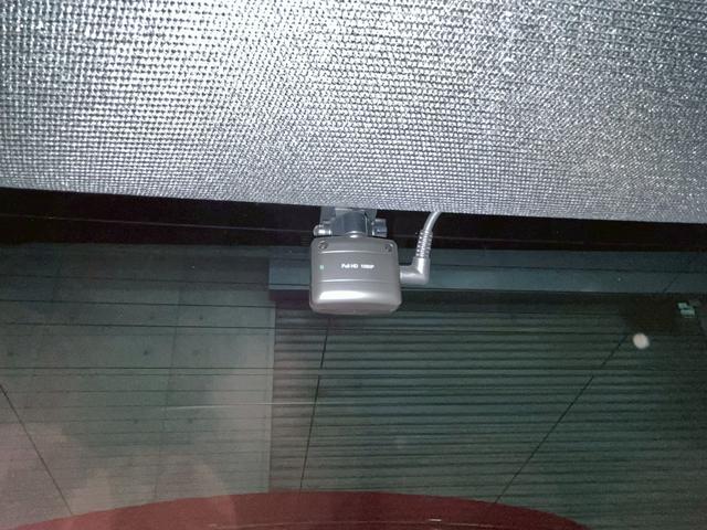 クライスラー・３００ ３００Ｓ　純正ナビ　フルセグＴＶ　Ｂｌｕｅｔｏｏｔｈ　バックカメラ　　フォグ　純正２０インチＡＷ　黒レザーシート　電動シート　シートヒーター　レーダークルーズ　クリアランスソナー　ドラレコ　スマートキー　ＥＴＣ（36枚目）