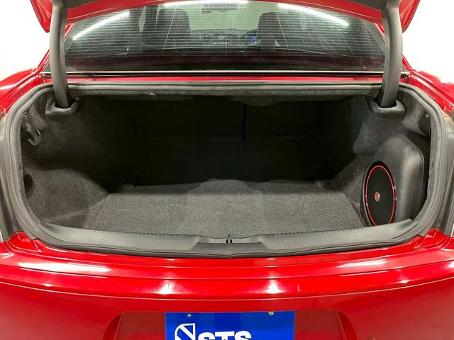 クライスラー・３００ ３００Ｓ　純正ナビ　フルセグＴＶ　Ｂｌｕｅｔｏｏｔｈ　バックカメラ　　フォグ　純正２０インチＡＷ　黒レザーシート　電動シート　シートヒーター　レーダークルーズ　クリアランスソナー　ドラレコ　スマートキー　ＥＴＣ（69枚目）