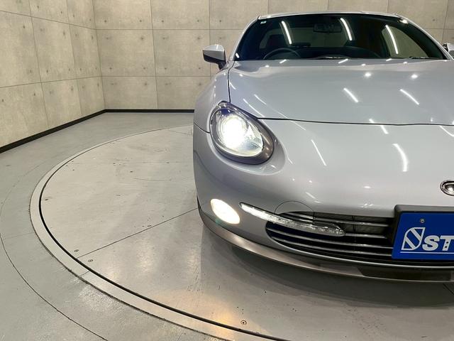 ８６ スタイルＣｂ　純正ナビ　フルセグＴＶ　Ｂｌｕｅｔｏｏｔｈ　バックモニター　ＨＩＤヘッドライト　フォグ　純正１７インチアルミ　ハーフレザーシート　革巻きステア　パドルシフト　スマートキー　ＥＴＣ　実走行１．７万キロ台（10枚目）