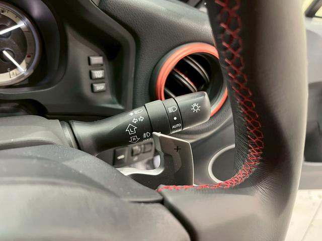 ８６ スタイルＣｂ　純正ナビ　フルセグＴＶ　Ｂｌｕｅｔｏｏｔｈ　バックモニター　ＨＩＤヘッドライト　フォグ　純正１７インチアルミ　ハーフレザーシート　革巻きステア　パドルシフト　スマートキー　ＥＴＣ　実走行１．７万キロ台（26枚目）