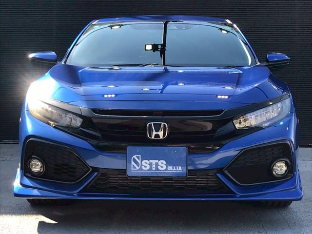 シビック ハッチバック　６速ＭＴ　ＨＫＳマフラー　ＢＬＩＴＺエアインテークパイプ　エアロ　Ｇａｔｈｅｒｓナビ　Ａｐｐｌｅｃａｒｐｌａｙ　Ｂｌｕｅｔｏｏｔｈ　ＴＶ　純正１８ＡＷ　前後ドラレコ　レーダークルーズ　衝突軽減　ＥＴＣ（7枚目）
