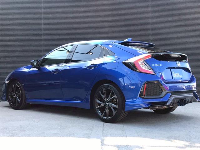 シビック ハッチバック　６速ＭＴ　ＨＫＳマフラー　ＢＬＩＴＺエアインテークパイプ　エアロ　Ｇａｔｈｅｒｓナビ　Ａｐｐｌｅｃａｒｐｌａｙ　Ｂｌｕｅｔｏｏｔｈ　ＴＶ　純正１８ＡＷ　前後ドラレコ　レーダークルーズ　衝突軽減　ＥＴＣ（13枚目）