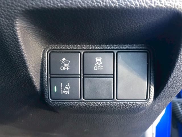 シビック ハッチバック　６速ＭＴ　ＨＫＳマフラー　ＢＬＩＴＺエアインテークパイプ　エアロ　Ｇａｔｈｅｒｓナビ　Ａｐｐｌｅｃａｒｐｌａｙ　Ｂｌｕｅｔｏｏｔｈ　ＴＶ　純正１８ＡＷ　前後ドラレコ　レーダークルーズ　衝突軽減　ＥＴＣ（28枚目）