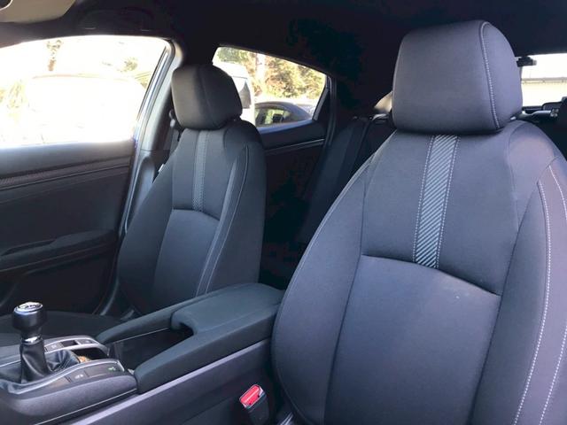 シビック ハッチバック　６速ＭＴ　ＨＫＳマフラー　ＢＬＩＴＺエアインテークパイプ　エアロ　Ｇａｔｈｅｒｓナビ　Ａｐｐｌｅｃａｒｐｌａｙ　Ｂｌｕｅｔｏｏｔｈ　ＴＶ　純正１８ＡＷ　前後ドラレコ　レーダークルーズ　衝突軽減　ＥＴＣ（51枚目）
