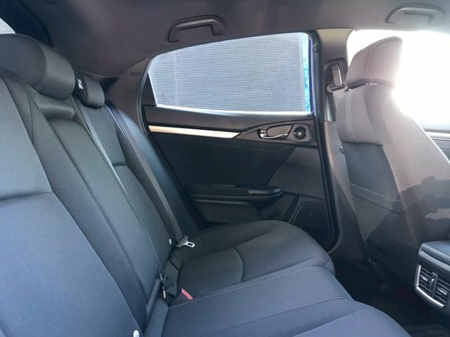 シビック ハッチバック　６速ＭＴ　ＨＫＳマフラー　ＢＬＩＴＺエアインテークパイプ　エアロ　Ｇａｔｈｅｒｓナビ　Ａｐｐｌｅｃａｒｐｌａｙ　Ｂｌｕｅｔｏｏｔｈ　ＴＶ　純正１８ＡＷ　前後ドラレコ　レーダークルーズ　衝突軽減　ＥＴＣ（53枚目）