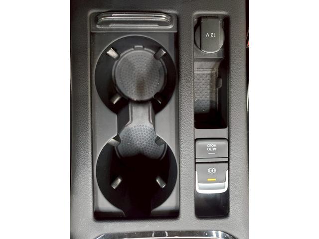 アルテオン ＴＳＩ　４モーション　エレガンス　ユーザー様直接仕入　パノラマスライディングルーフ　純正ナビ　フルセグＴＶ　ＢＴ接続　ＤＹＮオーディオ　アラウンドビュー　黒革シート　シートヒーター　電動リアゲート　レーダークルーズ　スペアキー　ＥＴＣ（50枚目）