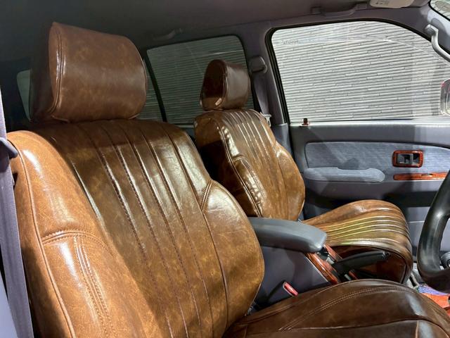 TOYOTA HILUX SURF SSR-X