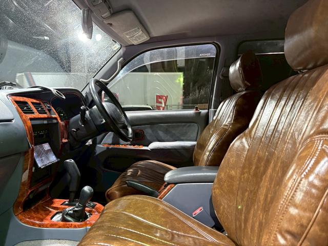 TOYOTA HILUX SURF SSR-X