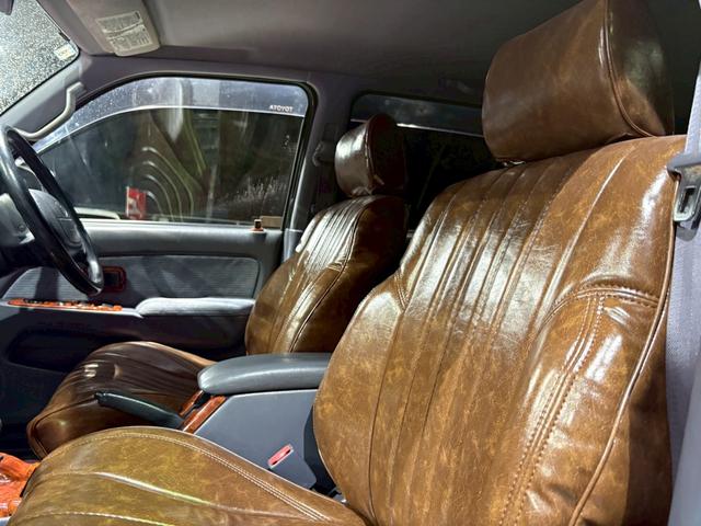 TOYOTA HILUX SURF SSR-X