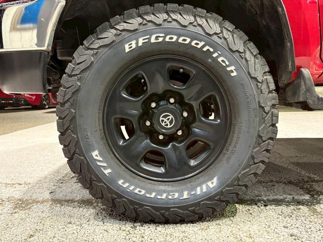 TOYOTA HILUX SURF SSR-X