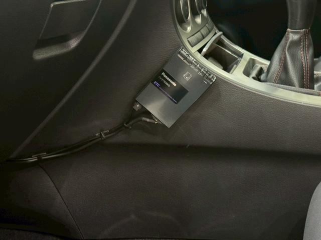 MAZDA MAZDA SPEED AXELA BASE GRADE