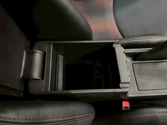 MAZDA MAZDA SPEED AXELA BASE GRADE