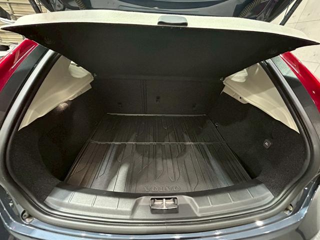 Ｖ４０ クロスカントリー　Ｔ５　ＡＷＤ　タックエディション　純正ナビ　Ｂｌｕｅｔｏｏｔｈ　リアカメラ　ＬＥＤヘッドライト　純正１８インチＡＷ　メモリ付パワーシート　シートヒーター　ステアスイッチ　レーダークルーズ　障害物センサー　ドラレコ　スマートキー　ＥＴＣ（55枚目）