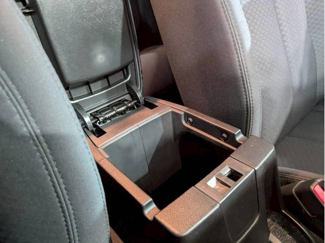 ジープ・ラングラーアンリミテッド スポーツ 社外ナビ フルセグTV Bluetooth バックカメラ 17インチAW・A/Tタイヤ サイドステップ 背面タイヤ フォグランプ ステアスイッチ オートクルーズ リモコンキー スペアキー ETC車載器(45枚目)