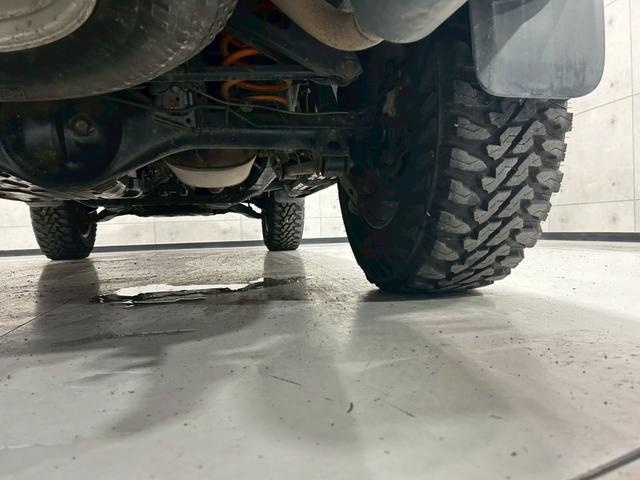 TOYOTA HILUX SURF SSR-X LIMITED