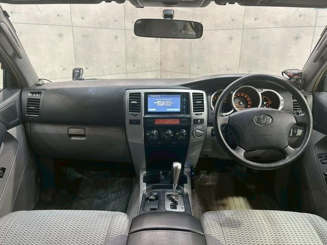 TOYOTA HILUX SURF SSR-X LIMITED