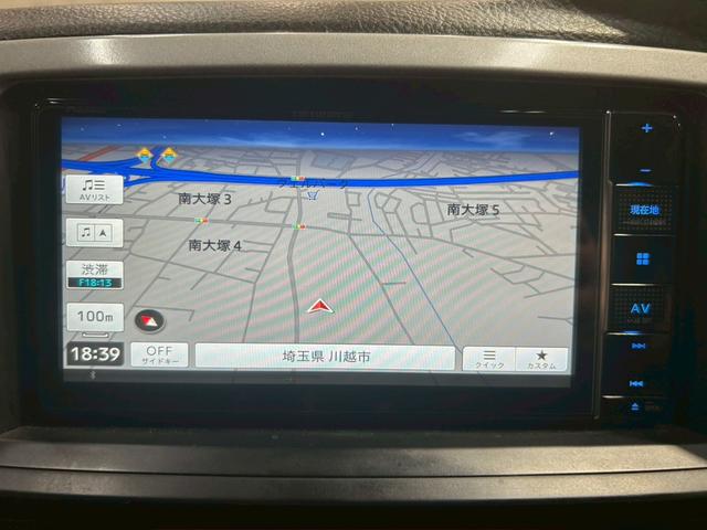 TOYOTA HILUX SURF SSR-X LIMITED