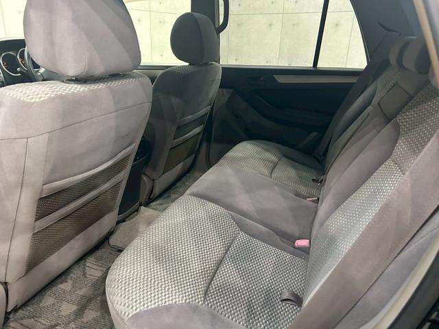 TOYOTA HILUX SURF SSR-X LIMITED