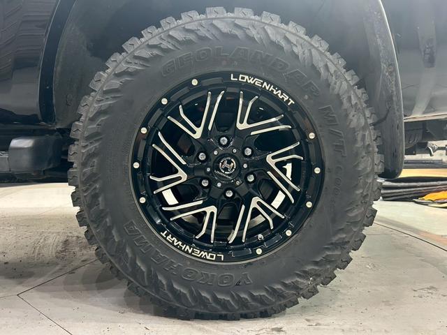 TOYOTA HILUX SURF SSR-X LIMITED