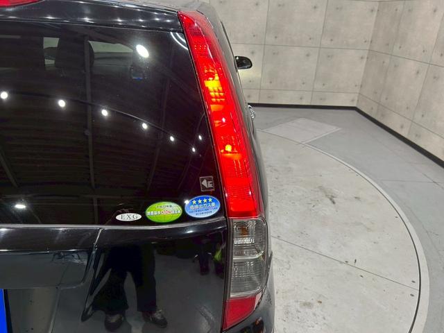 ストリーム Ｘ　スタイリッシュパッケージ　弊社ユーザー様ワンオーナー車両　Ｇａｔｈｅｒｓ純正ＨＤＤナビ　バックモニター　純正１５インチアルミ　オートライト　電動格納ミラー　パワーウィンドウ　オートエアコン　リモコンキー　予備キー　ＥＴＣ車載器（18枚目）