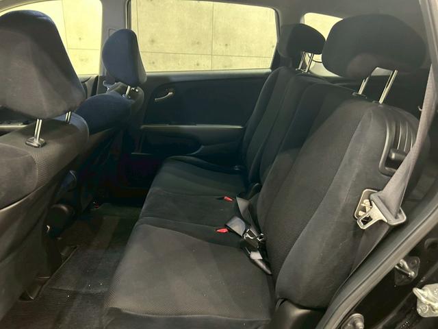 ストリーム Ｘ　スタイリッシュパッケージ　弊社ユーザー様ワンオーナー車両　Ｇａｔｈｅｒｓ純正ＨＤＤナビ　バックモニター　純正１５インチアルミ　オートライト　電動格納ミラー　パワーウィンドウ　オートエアコン　リモコンキー　予備キー　ＥＴＣ車載器（52枚目）