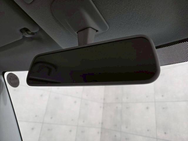 アルトラパン Ｇ　ユーザー様直接仕入れ車両　ホワイトルーフ　社外ナビ　デジタルＴＶ　純正ホイールキャップ　サイドバイザー　マニュアルエアコン　プッシュスタート　スマートキー　スペアキー　ＥＴＣ車載器　走行３．４万キロ台（37枚目）