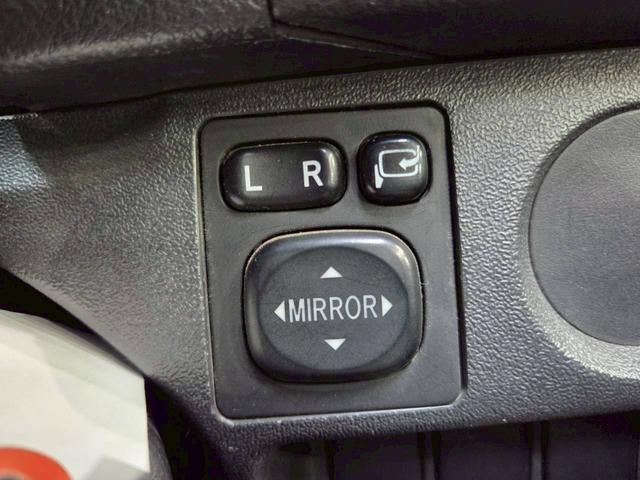 レジアスエースバン スーパーロングＤＸ　ＧＬパック　ユーザー様直接仕入　社外ナビ　フルセグＴＶ　Ｂｌｕｅｔｏｏｔｈ　ミラー型バックモニター・自動防眩機能　ＬＥＤヘッドライト　フォグ　シートカバー　リアヒーター　電格ドアミラー　リモコンキー　ＥＴＣ車載器（34枚目）