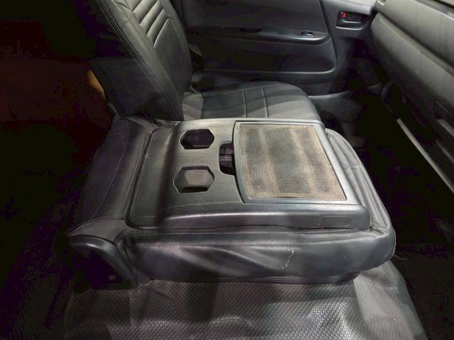 レジアスエースバン スーパーロングＤＸ　ＧＬパック　ユーザー様直接仕入　社外ナビ　フルセグＴＶ　Ｂｌｕｅｔｏｏｔｈ　ミラー型バックモニター・自動防眩機能　ＬＥＤヘッドライト　フォグ　シートカバー　リアヒーター　電格ドアミラー　リモコンキー　ＥＴＣ車載器（51枚目）