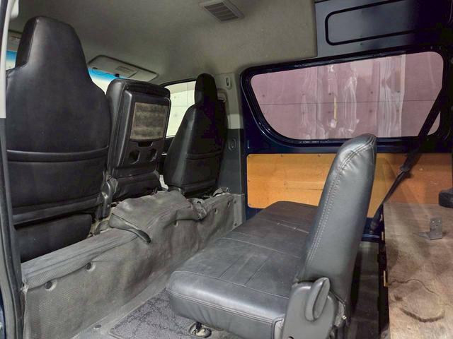 レジアスエースバン スーパーロングＤＸ　ＧＬパック　ユーザー様直接仕入　社外ナビ　フルセグＴＶ　Ｂｌｕｅｔｏｏｔｈ　ミラー型バックモニター・自動防眩機能　ＬＥＤヘッドライト　フォグ　シートカバー　リアヒーター　電格ドアミラー　リモコンキー　ＥＴＣ車載器（55枚目）