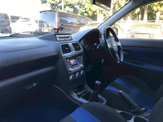 インプレッサ WRX 2004 Vリミテッド 大型リアウィング ボンネットダクト 純正17インチアルミ オーディオ 専用シート HKSターボタイマー 電格ドアミラー パワーウィンドウ 4WD/ターボ リモコンキー ETC車載器 走行7.2万キロ台(46枚目)