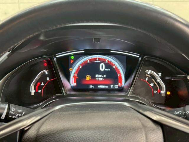 シビック ハッチバック ホンダセンシング イエローエッヂライン HKSマフラー 社外テールランプ 純正ナビ フルセグTV バックカメラ アームレストカーボン調 シートカバー シートヒーター ステアスイッチ レーダー探知機 スマートキー ETC(33枚目)