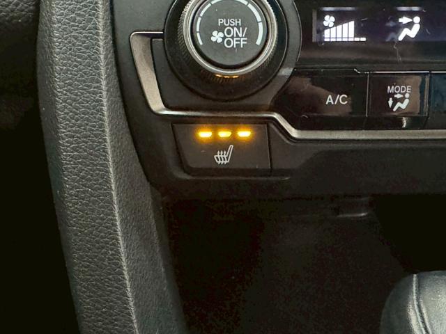 シビック ハッチバック ホンダセンシング イエローエッヂライン HKSマフラー 社外テールランプ 純正ナビ フルセグTV バックカメラ アームレストカーボン調 シートカバー シートヒーター ステアスイッチ レーダー探知機 スマートキー ETC(44枚目)