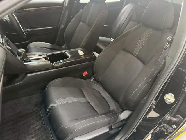 シビック ハッチバック ホンダセンシング イエローエッヂライン HKSマフラー 社外テールランプ 純正ナビ フルセグTV バックカメラ アームレストカーボン調 シートカバー シートヒーター ステアスイッチ レーダー探知機 スマートキー ETC(57枚目)