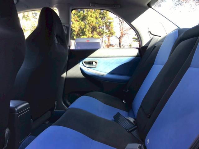 インプレッサ WRX 2004 Vリミテッド STIフロントスポイラー・マフラー 大型リアスポイラー ボンネットダクト 社外HDDナビ HIDヘッドライト 17インチアルミ ステアスイッチ 4WD・ターボ M/Tモード リモコンキー ETC車載器(52枚目)