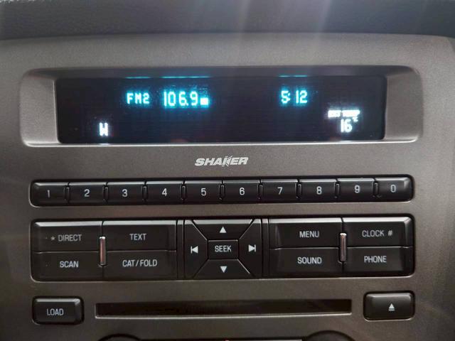 FORD MUSTANG V6 COUPE PREMIUM