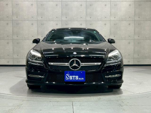 ＳＬＫ ＳＬＫ２００　純正ナビ　フルセグＴＶ　ＨＩＤヘッドライト　リアフォグ　純正１８インチＡＷ　黒革シート　メモリ付パワーシート　シートヒーター　ステアスイッチ　オートクルーズ　ソナー　レーダー探知機　スペアキー　ＥＴＣ（8枚目）