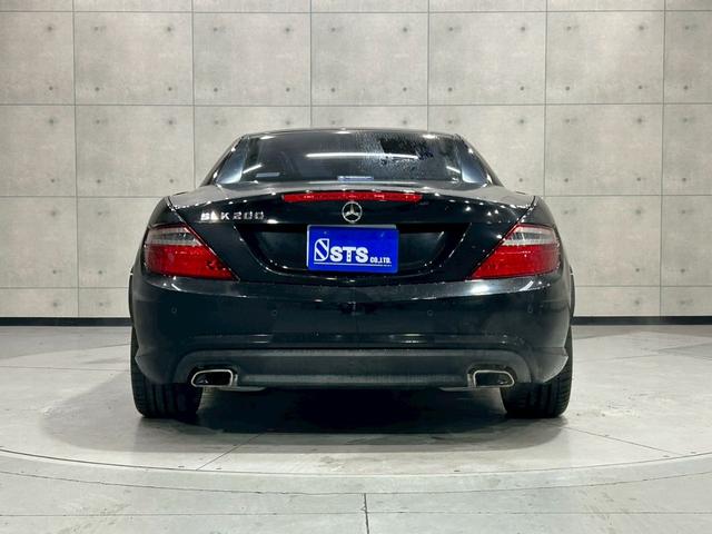 ＳＬＫ ＳＬＫ２００　純正ナビ　フルセグＴＶ　ＨＩＤヘッドライト　リアフォグ　純正１８インチＡＷ　黒革シート　メモリ付パワーシート　シートヒーター　ステアスイッチ　オートクルーズ　ソナー　レーダー探知機　スペアキー　ＥＴＣ（15枚目）
