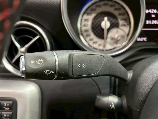 ＳＬＫ ＳＬＫ２００　純正ナビ　フルセグＴＶ　ＨＩＤヘッドライト　リアフォグ　純正１８インチＡＷ　黒革シート　メモリ付パワーシート　シートヒーター　ステアスイッチ　オートクルーズ　ソナー　レーダー探知機　スペアキー　ＥＴＣ（37枚目）