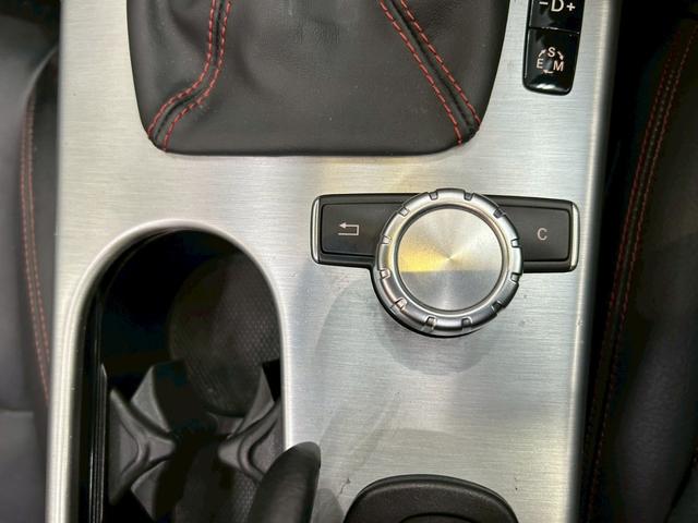 ＳＬＫ ＳＬＫ２００　純正ナビ　フルセグＴＶ　ＨＩＤヘッドライト　リアフォグ　純正１８インチＡＷ　黒革シート　メモリ付パワーシート　シートヒーター　ステアスイッチ　オートクルーズ　ソナー　レーダー探知機　スペアキー　ＥＴＣ（45枚目）