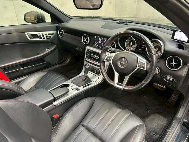 ＳＬＫ ＳＬＫ２００　純正ナビ　フルセグＴＶ　ＨＩＤヘッドライト　リアフォグ　純正１８インチＡＷ　黒革シート　メモリ付パワーシート　シートヒーター　ステアスイッチ　オートクルーズ　ソナー　レーダー探知機　スペアキー　ＥＴＣ（49枚目）